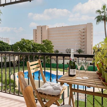 Lovely Apartment Next To The Beach Torremolinos Exterior foto