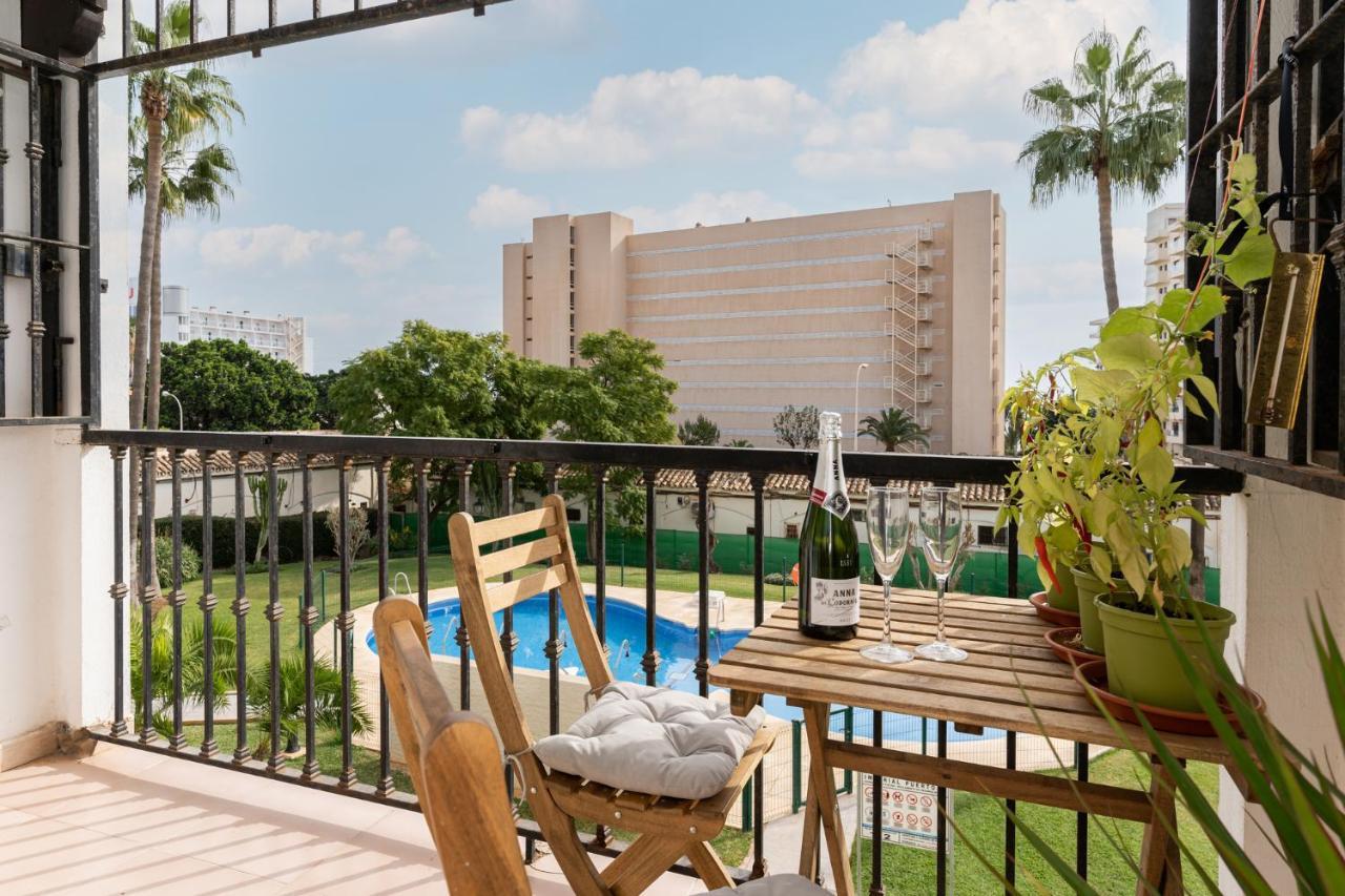 Lovely Apartment Next To The Beach Torremolinos Exterior foto