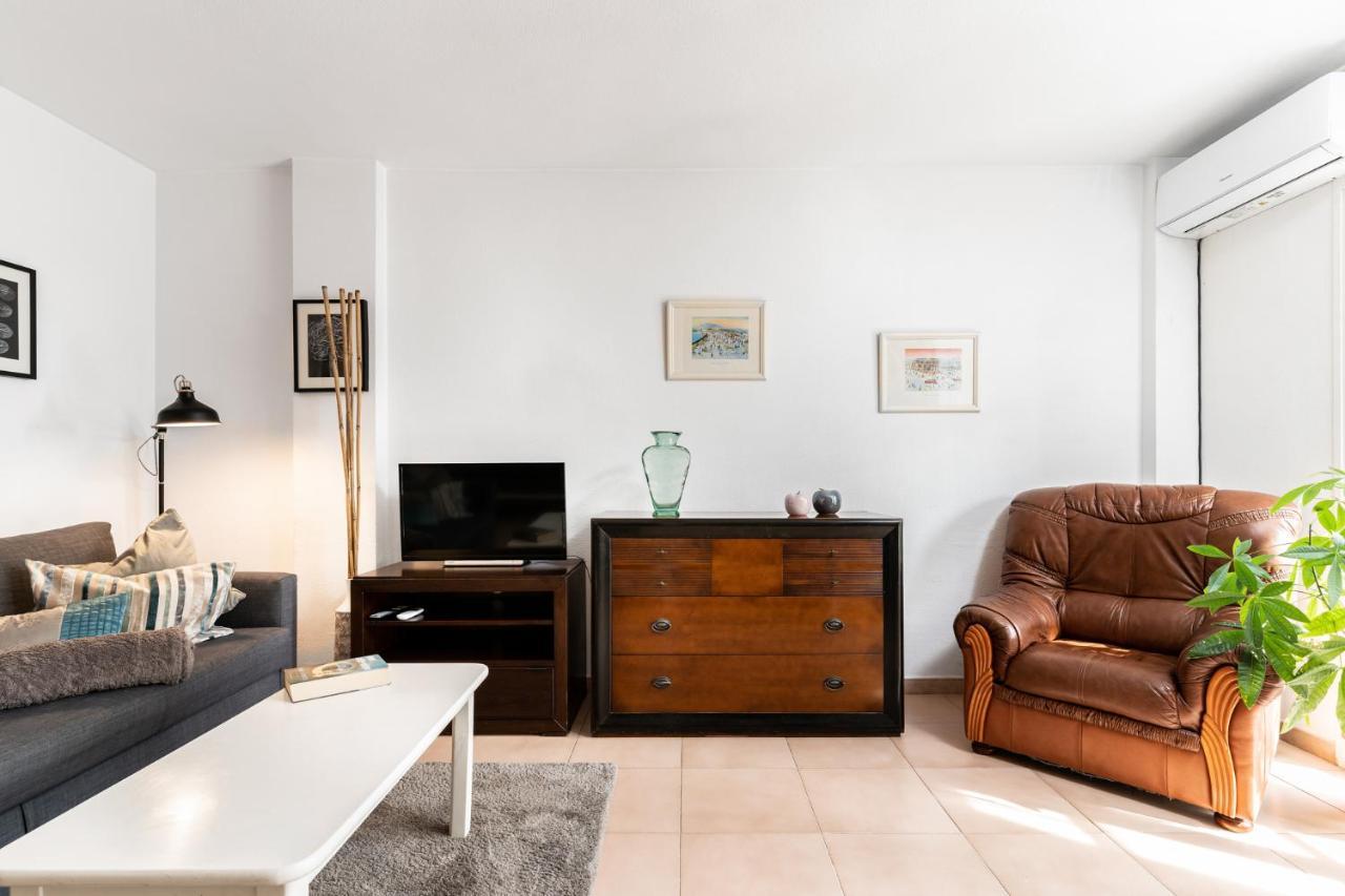 Lovely Apartment Next To The Beach Torremolinos Exterior foto